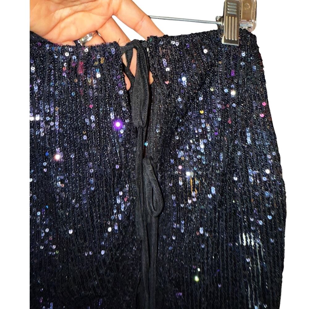 FREE PEOPLE Gold Rush Half-Slip Mini Skirt Lace Hem Embellished Sequin Small NWT - Picture 8 of 9